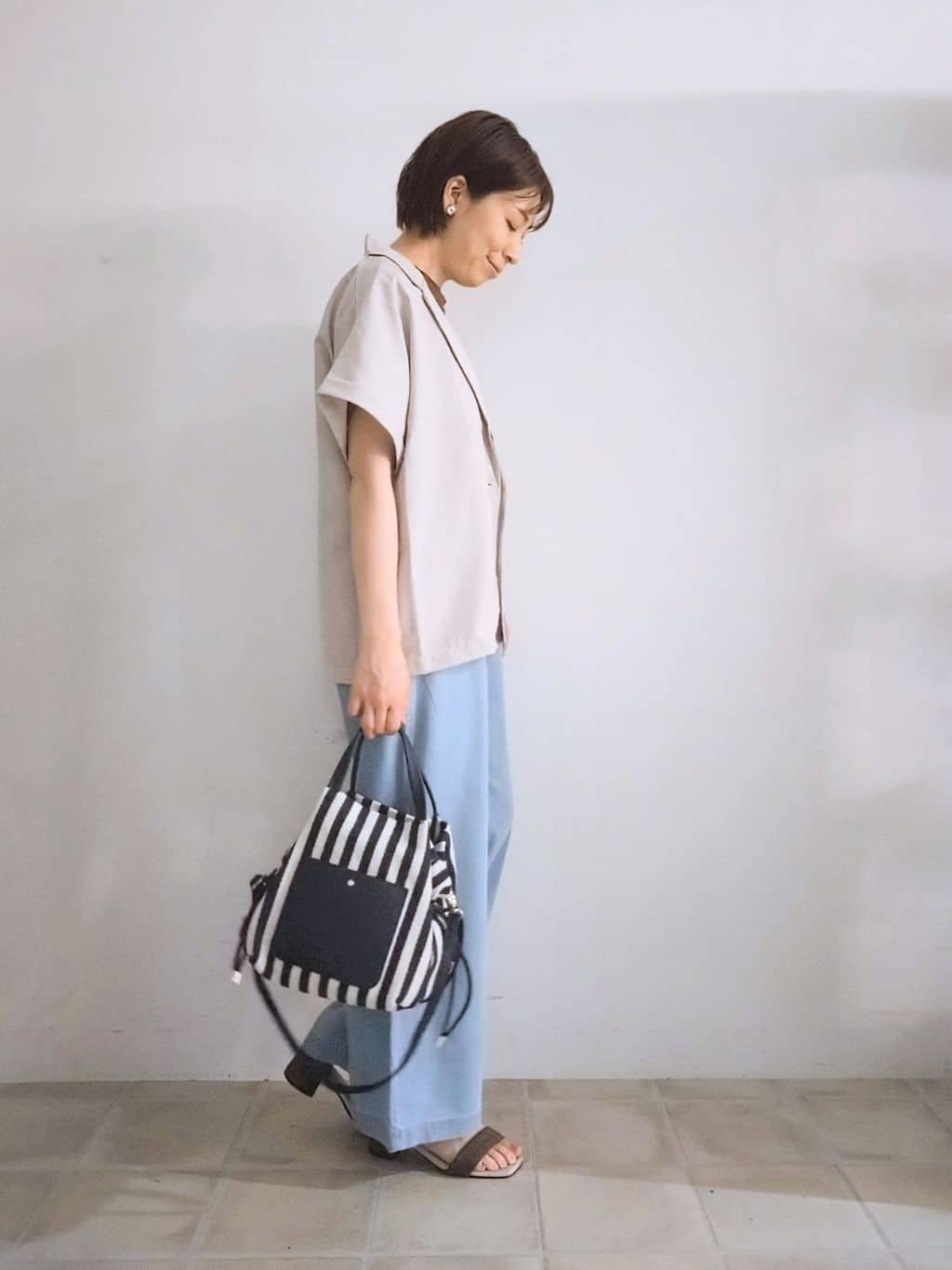 miomioさんの「SHOO･LA･RUE｜【S-LL】さらりと着たい大人のための 麻調半袖ジャケット」を使ったコーディネート
