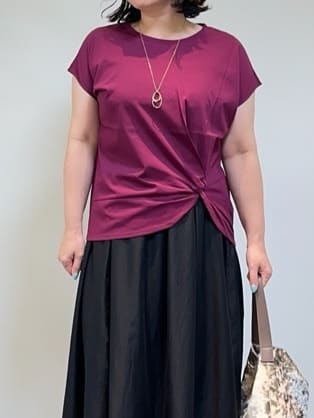 Asamiさんの「UNTITLED｜【洗える/Tシャツ】ツイストプルオーバー」を使ったコーディネート