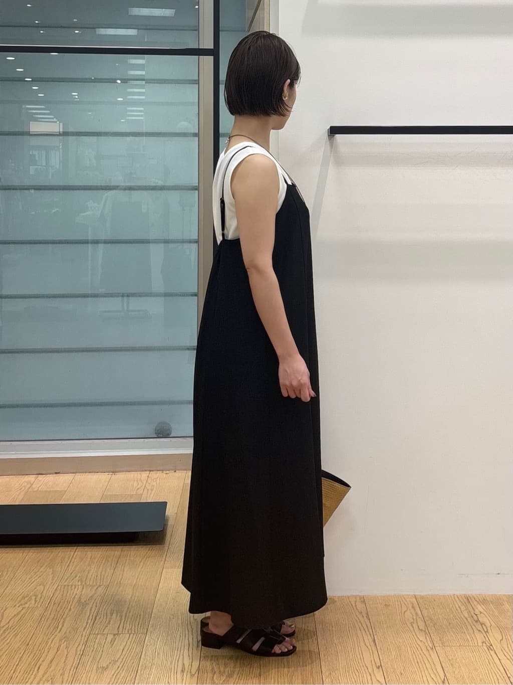 asamiさんの「INDIVI｜【UVケア】エアリージョーゼット キャミワンピース」を使ったコーディネート