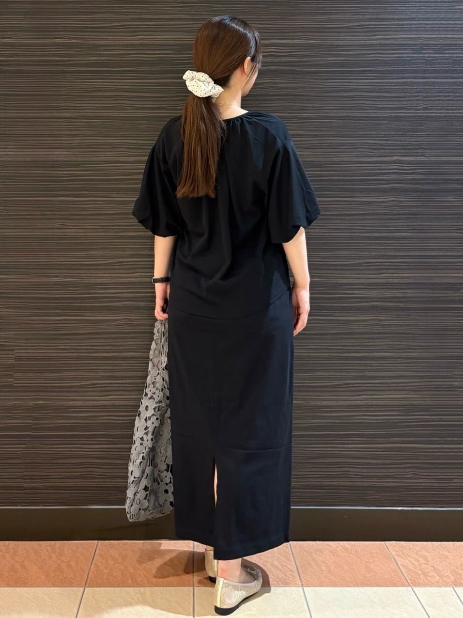 かなさんの「OPAQUE.CLIP｜イージーナロースカート／セットアップ対応【UVケア／接触冷感／洗濯機洗い可】」を使ったコーディネート