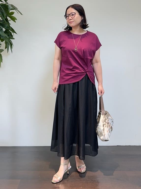 Asamiさんの「UNTITLED｜【洗える/Tシャツ】ツイストプルオーバー」を使ったコーディネート