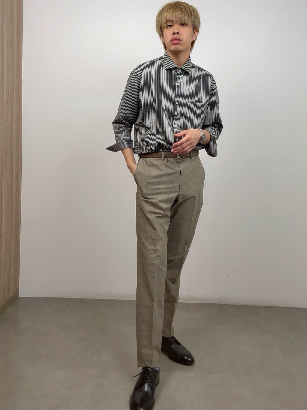 みつきさんの「TAKEO KIKUCHI｜【抗菌防臭】COOL DOTS（R）ドビープリント ジャケット」を使ったコーディネート