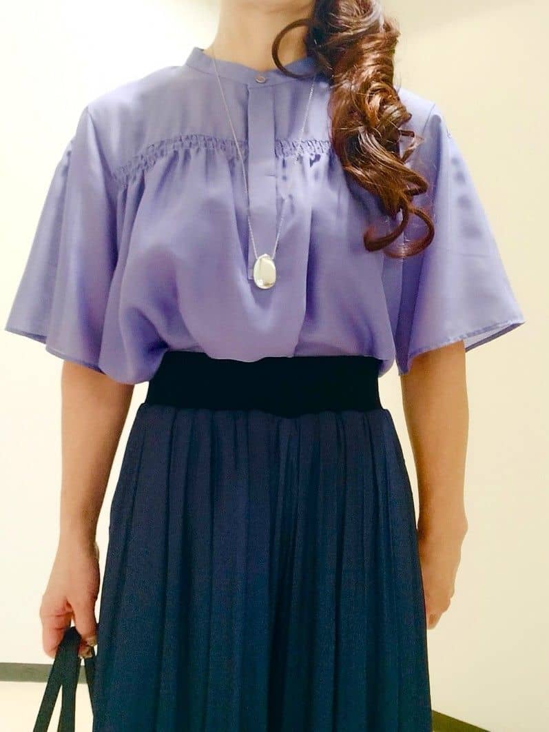 花さんの「Reflect｜【選べる5色◎／マシンウォッシュ可】シャーリングデザインブラウス」を使ったコーディネート