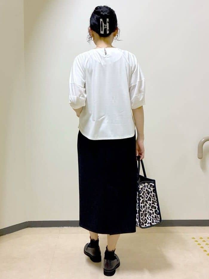  beni_gingerさんの「Reflect｜【マシンウォッシュ可】ナロースカート」を使ったコーディネート
