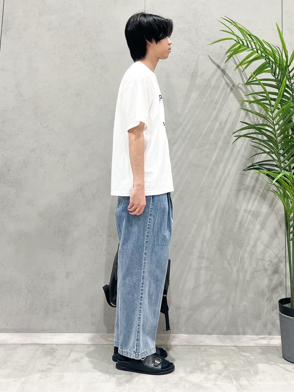 SHI-MAさんの「THE SHOP TK｜セサミストリートTシャツ／親子リンク」を使ったコーディネート