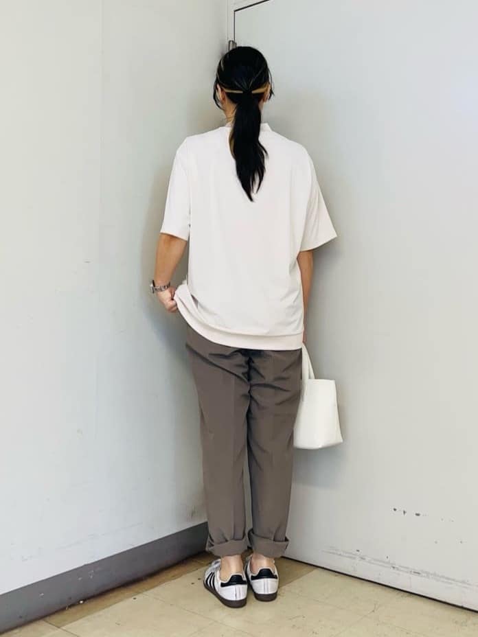 iwさんの「TAKEO KIKUCHI｜【COOL CITY WEAR】テーラードTシャツ /接触冷感」を使ったコーディネート