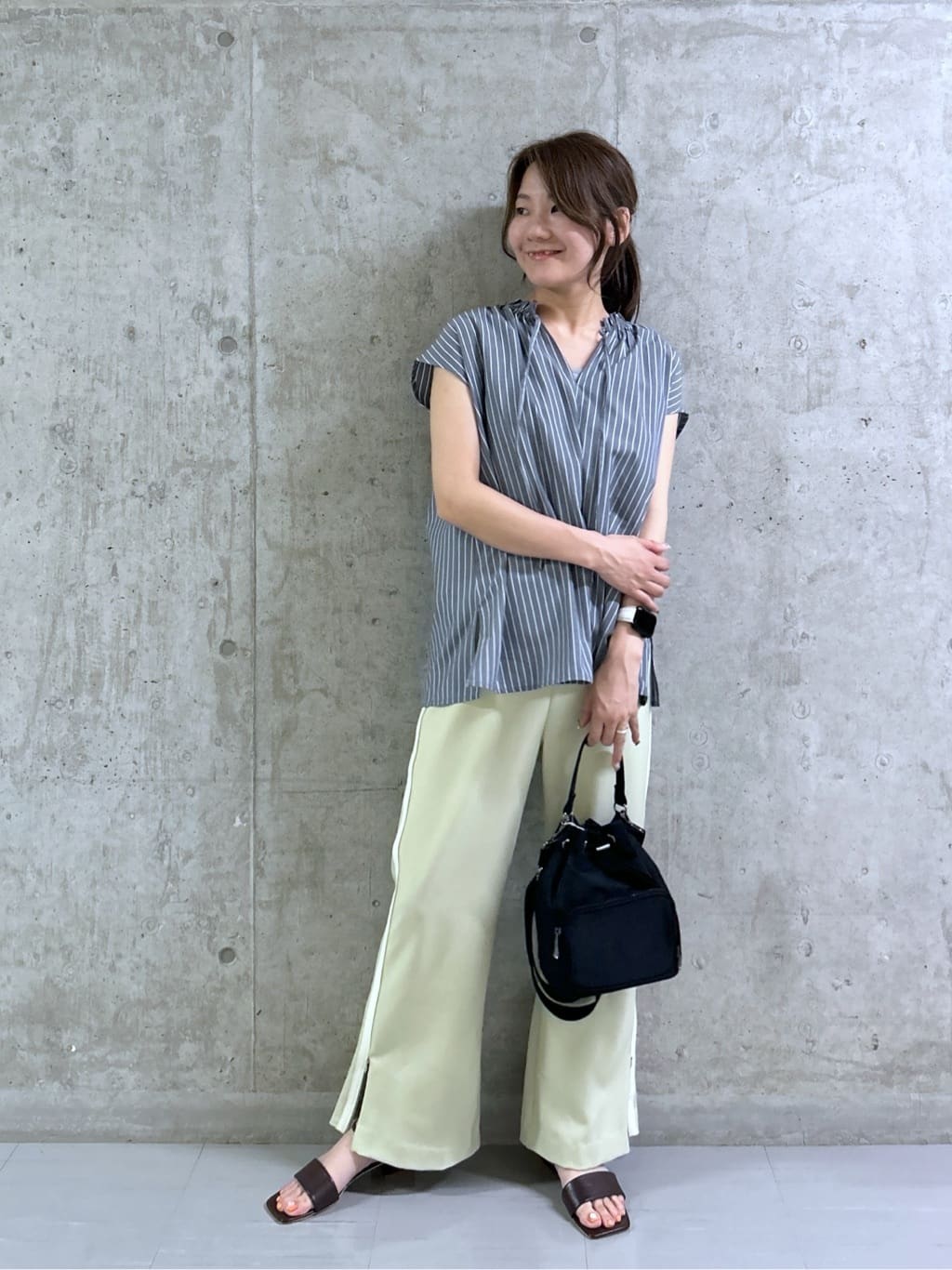 takaさんの「Dessin｜【洗える】ストライプ柄フレンチスリーブスキッパ―ブラウス」を使ったコーディネート