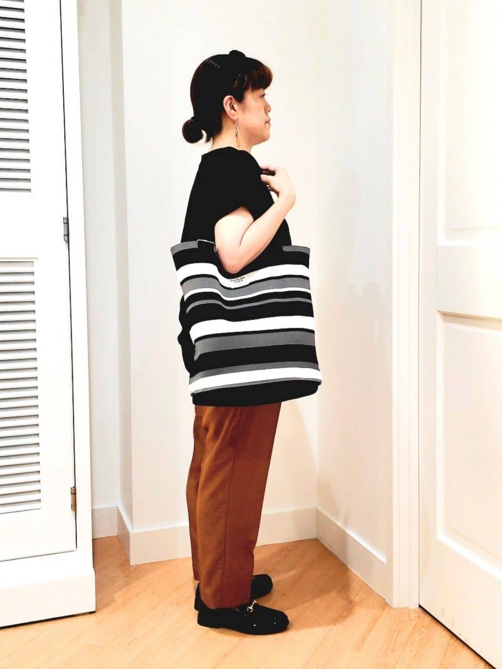 ai-Pさんの「Dessin｜【洗える】フレンチスリーブロゴ入りTシャツ」を使ったコーディネート