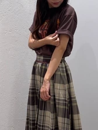 NOZOMIさんの「Dessin｜ロゴ刺繍Tシャツ」を使ったコーディネート