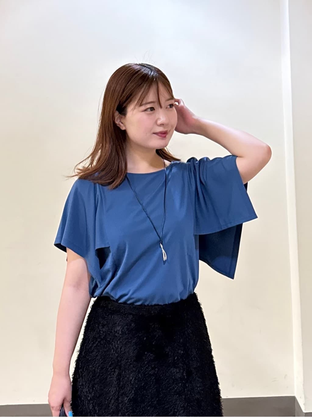 いくみさんの「UNTITLED｜【きれいめ／接触冷感／日本製】ハンカチスリーブプルオーバー」を使ったコーディネート