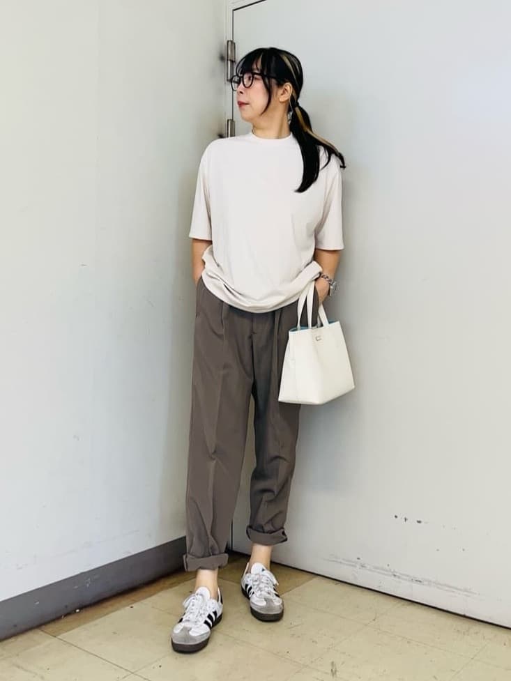 iwさんの「TAKEO KIKUCHI｜【COOL CITY WEAR】テーラードTシャツ /接触冷感」を使ったコーディネート