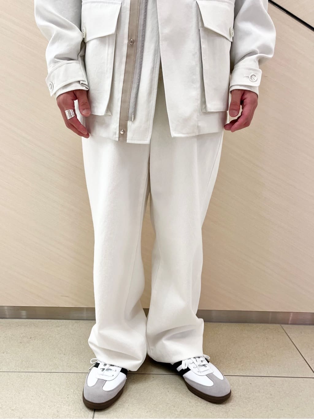 小山凌さんの「DRESSTERIOR｜」を使ったコーディネート