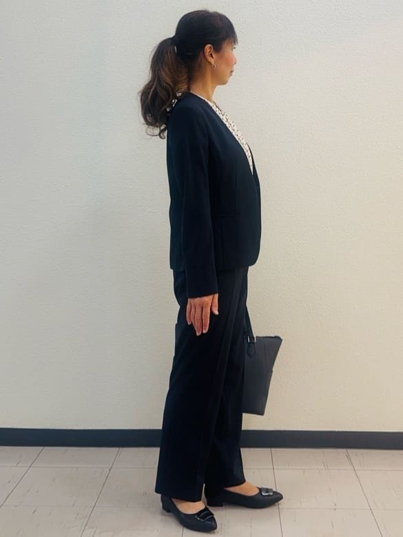 ⭐︎Eimi⭐︎さんの「Reflect｜【マシンウォッシュ可／セットアップ可】コツキ柄プリントブラウス」を使ったコーディネート