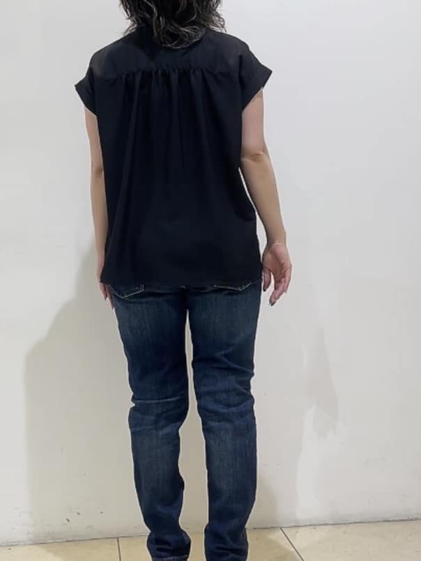 watanabeさんの「UNTITLED｜【Healthy DENIM&times;UNTITLED】別注 R Mrytle（リマートル）テーパードデニム」を使ったコーディネート