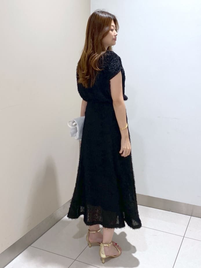 kanaさんの「UNTITLED｜【セットアップ可/洗える】フェザーフレンチスリーブブラウス」を使ったコーディネート