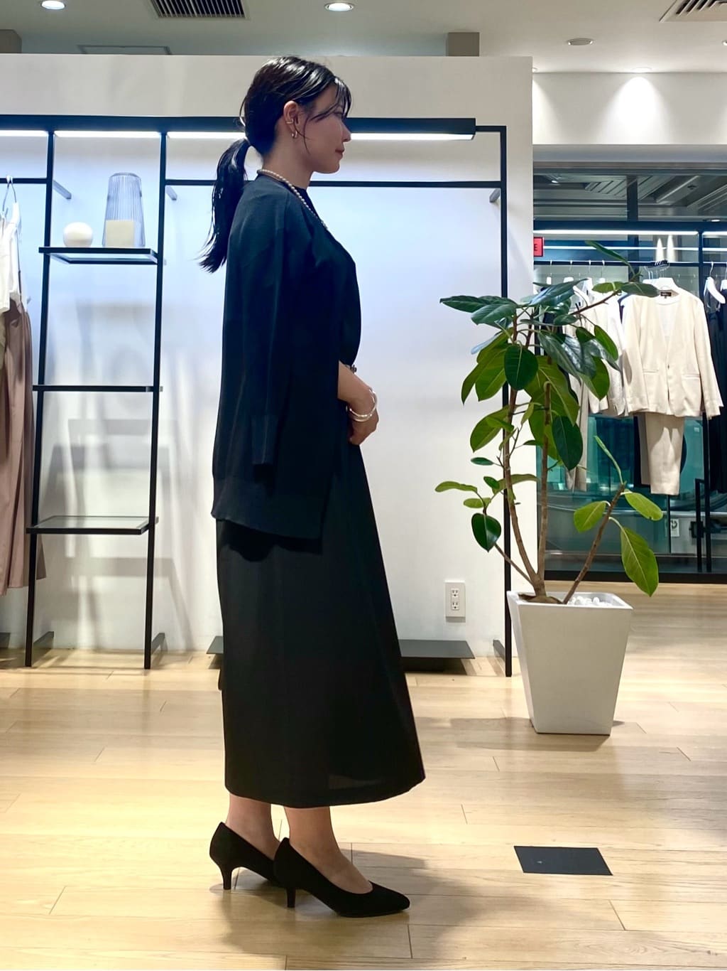 misakiさんの「INDIVI｜パール調コインショートネックレス」を使ったコーディネート