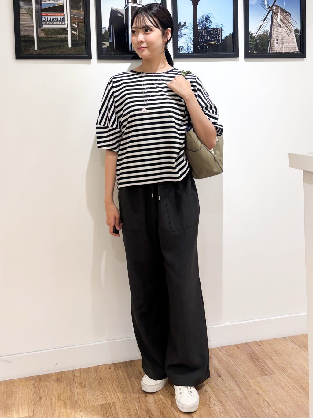 Ririkaさんの「Dessin｜【二の腕カバー／UVカット】ロールアップスリーブ裾ギャザーカットソー」を使ったコーディネート