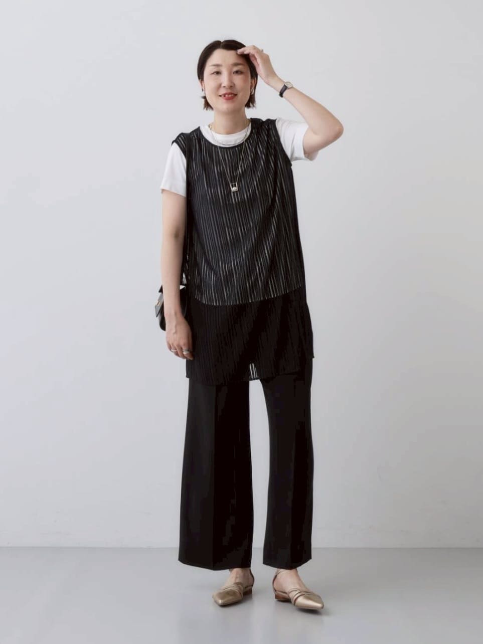yuriさんの「INDIVI｜ミニスクエアショルダー」を使ったコーディネート