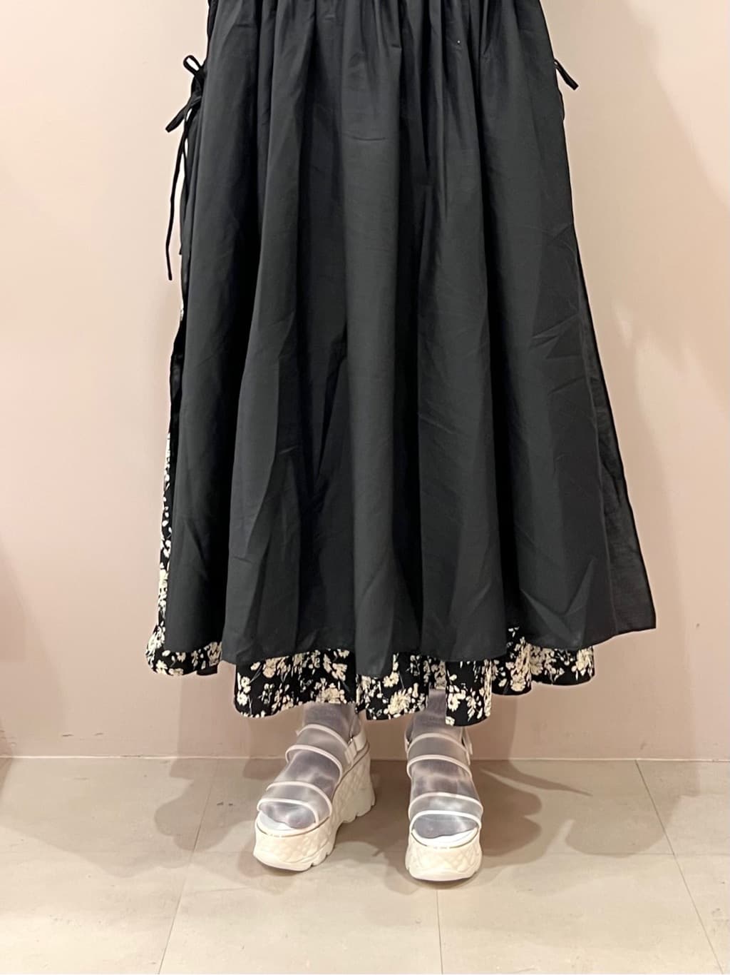 TAKAさんの「ESPERANZA｜キルティング厚底スポサン」を使ったコーディネート