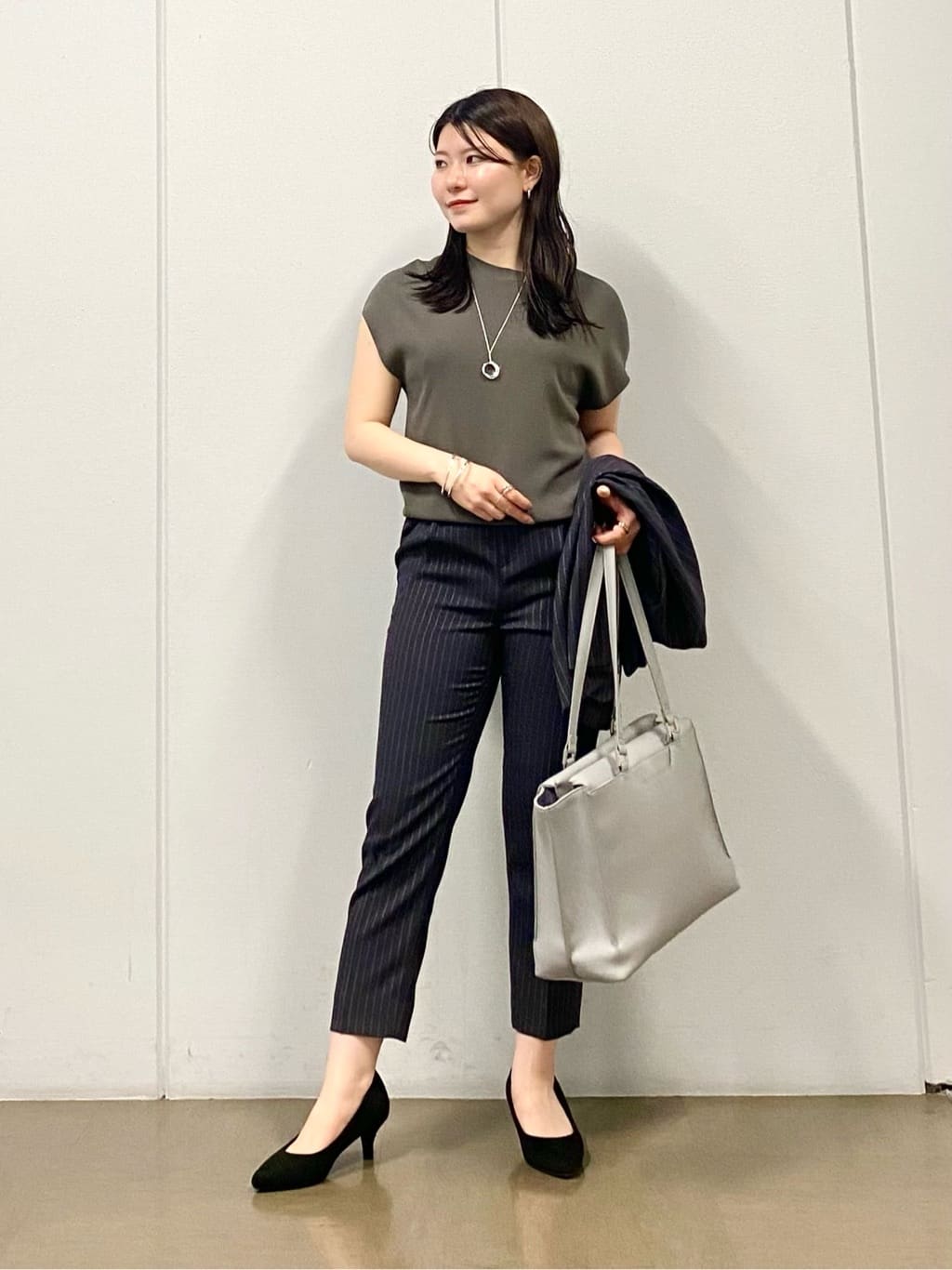 misakiさんの「INDIVI｜ダブルラインバングル」を使ったコーディネート