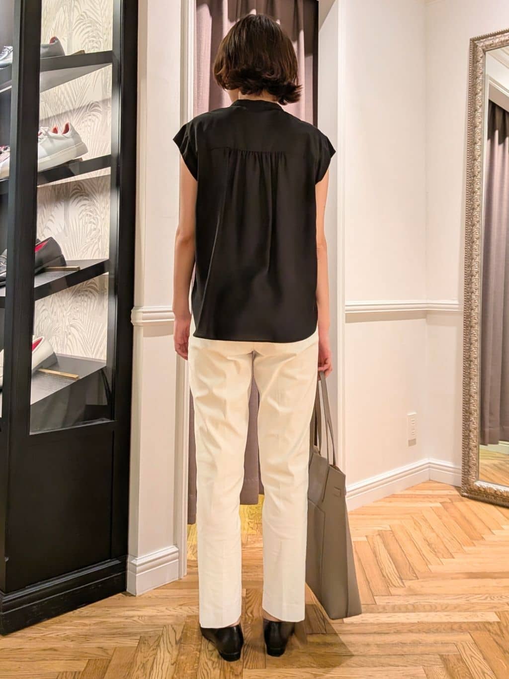 saoriさんの「DRESSTERIOR｜◆【洗える/接触冷感/通勤】ウォッシャブルストレッチテーパードパンツ」を使ったコーディネート