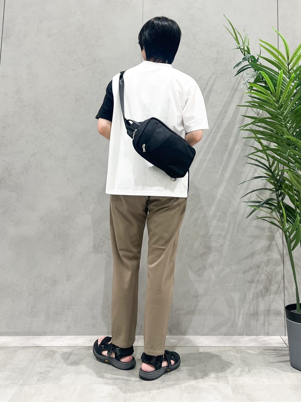 SHI-MAさんの「THE SHOP TK｜ツイルブロッキング 半袖Tシャツ 洗濯機OK」を使ったコーディネート