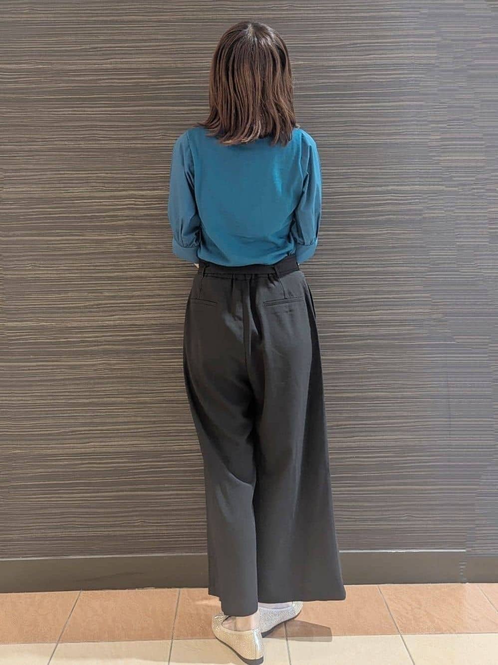 Miさんの「OPAQUE.CLIP｜ドッキングスリーブニット【洗濯機洗い可／抗ピル】」を使ったコーディネート