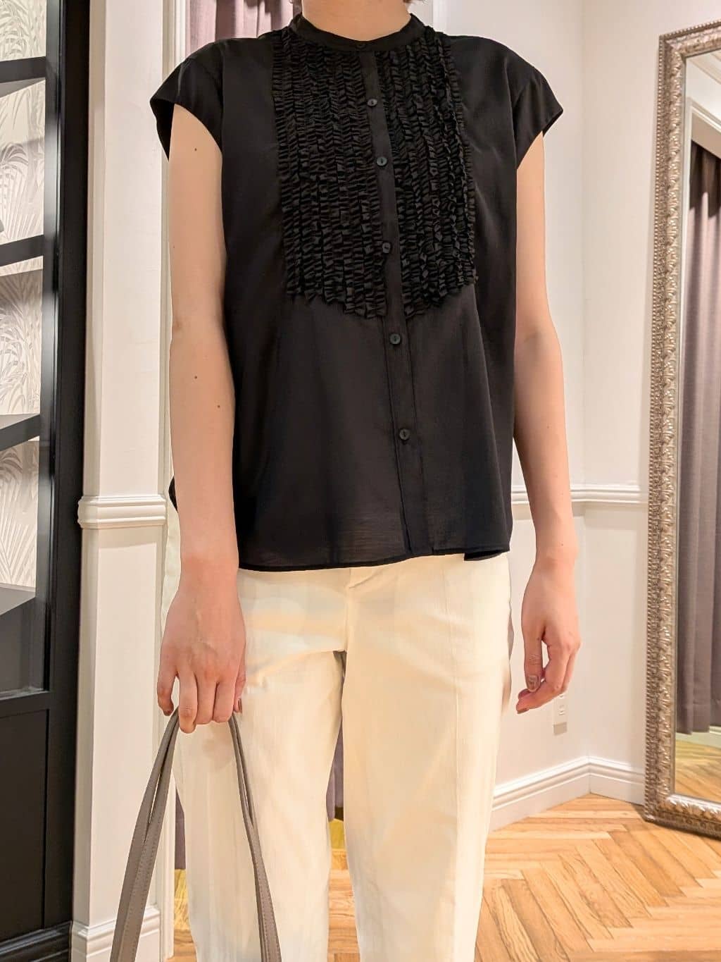 saoriさんの「DRESSTERIOR｜◆【洗える/接触冷感/通勤】ウォッシャブルストレッチテーパードパンツ」を使ったコーディネート