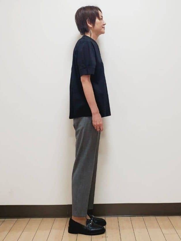 yuuさんの「Reflect｜【すっきり見え！長め丈／マシンウォッシュ可】スキッパーネックジャージトップス」を使ったコーディネート