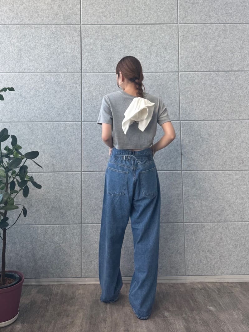 designer yukaさんの「CODE A｜drawstring crop tee」を使ったコーディネート