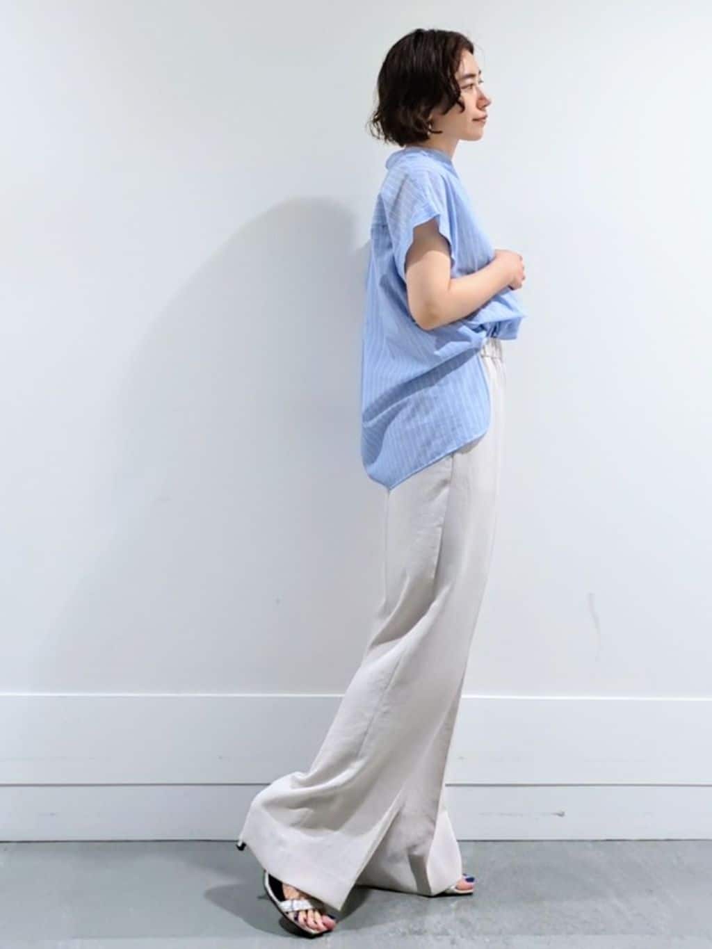 ミズタさんの「UNTITLED｜【洗える/スキッパー】フレンチスリーブシアーブラウス」を使ったコーディネート