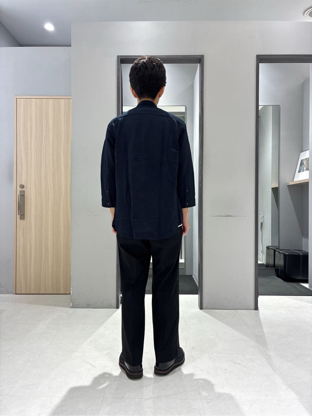 わいずみさんの「TAKEO KIKUCHI｜【抗菌防臭／5サイズ展開】ハイゲージポンチ Tシャツ」を使ったコーディネート