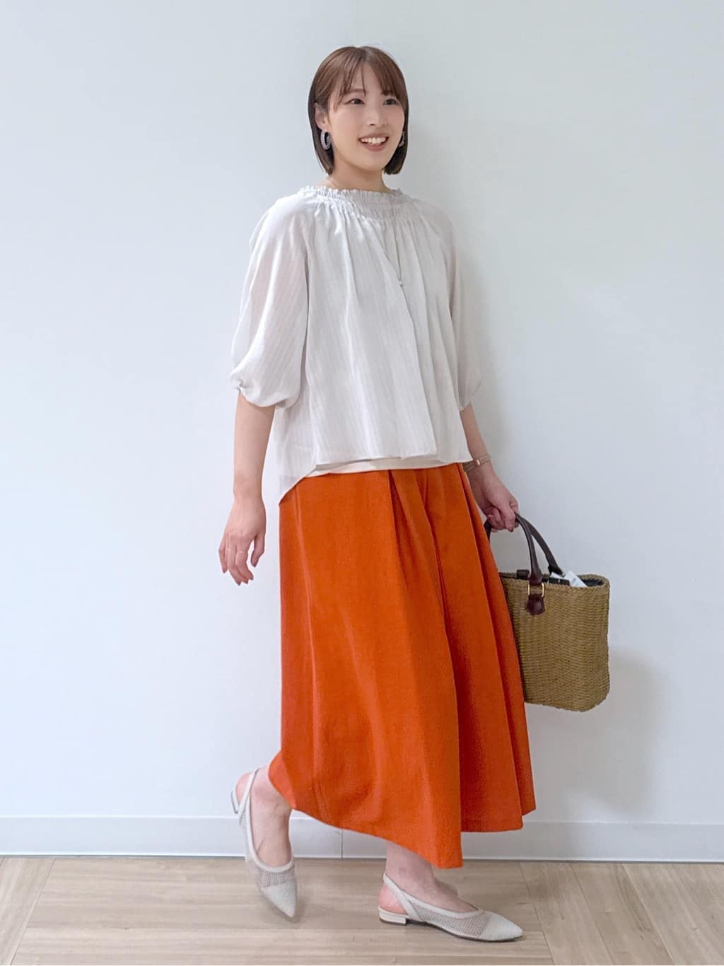 amiさんの「Reflect｜◆【洗える】タックスカート風ワイドパンツ」を使ったコーディネート