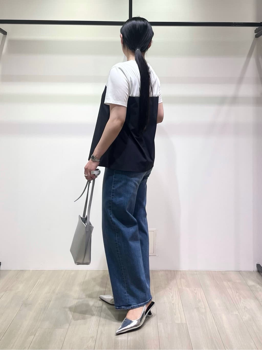 hasuさんの「INDIVI｜【洗える】ビスチェレイヤード風トップス」を使ったコーディネート