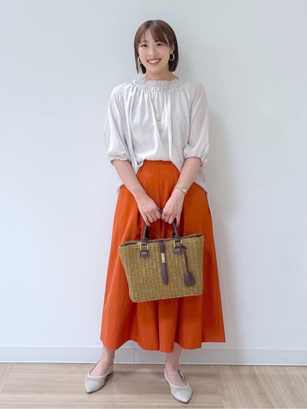 amiさんの「Reflect｜◆【洗える】タックスカート風ワイドパンツ」を使ったコーディネート