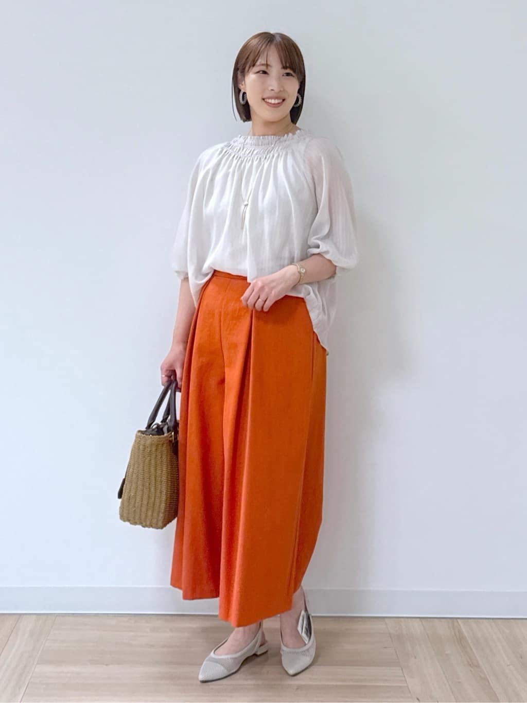amiさんの「Reflect｜◆【洗える】タックスカート風ワイドパンツ」を使ったコーディネート