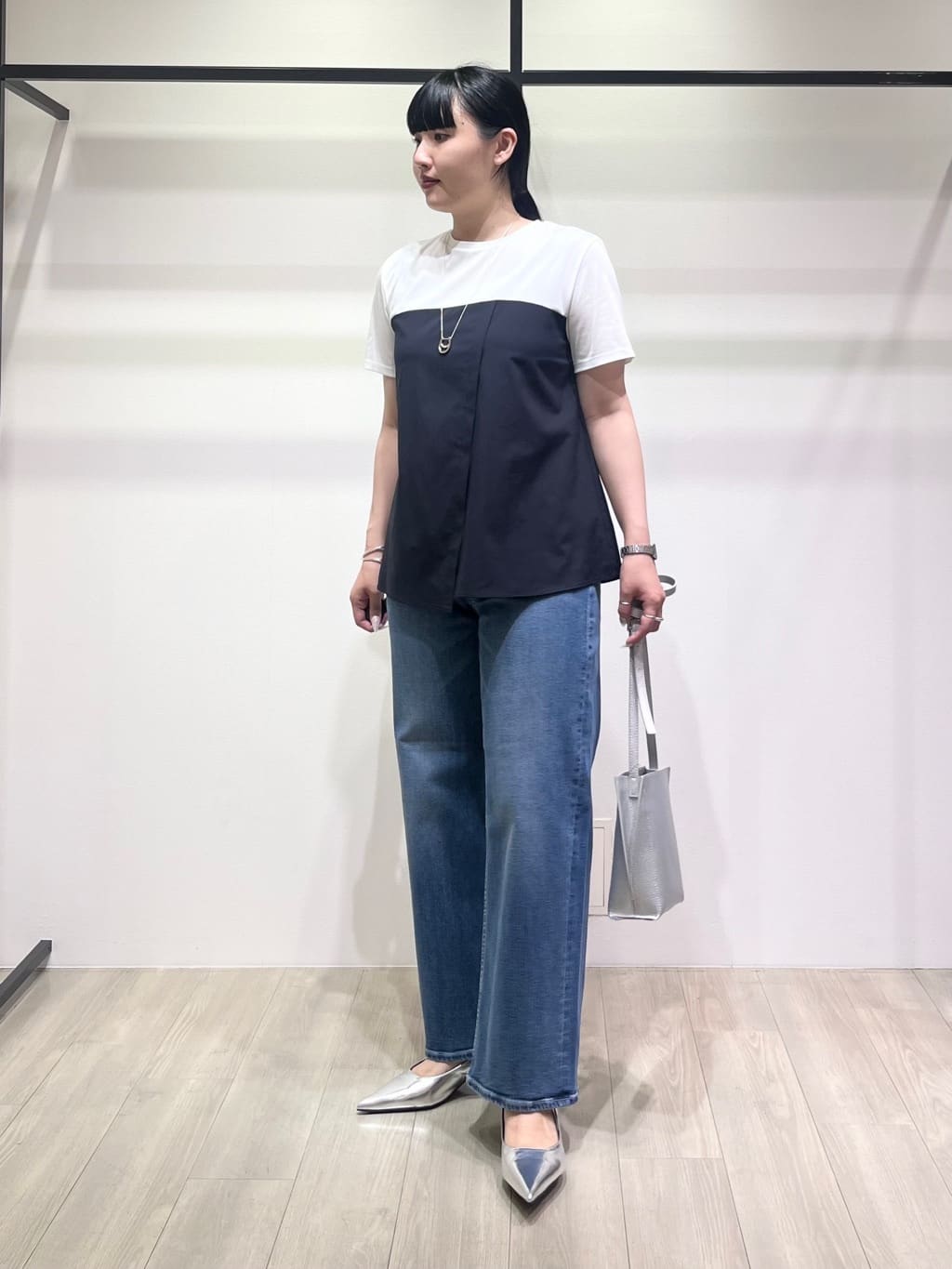 hasuさんの「INDIVI｜【洗える】ビスチェレイヤード風トップス」を使ったコーディネート