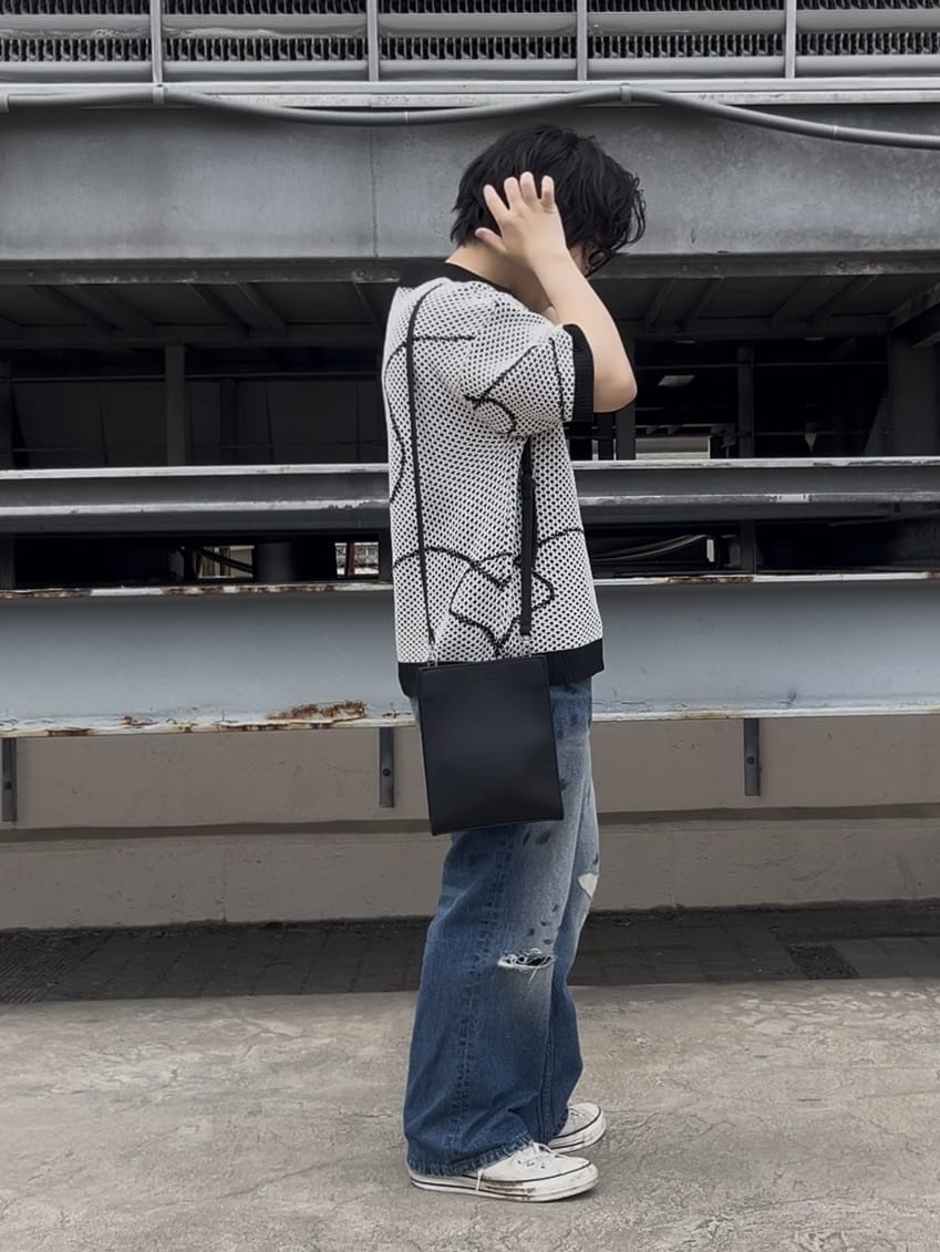 taigaさんの「tk.TAKEO KIKUCHI｜スクエアボックスショルダーバッグ（ユニセックスアイテム）」を使ったコーディネート