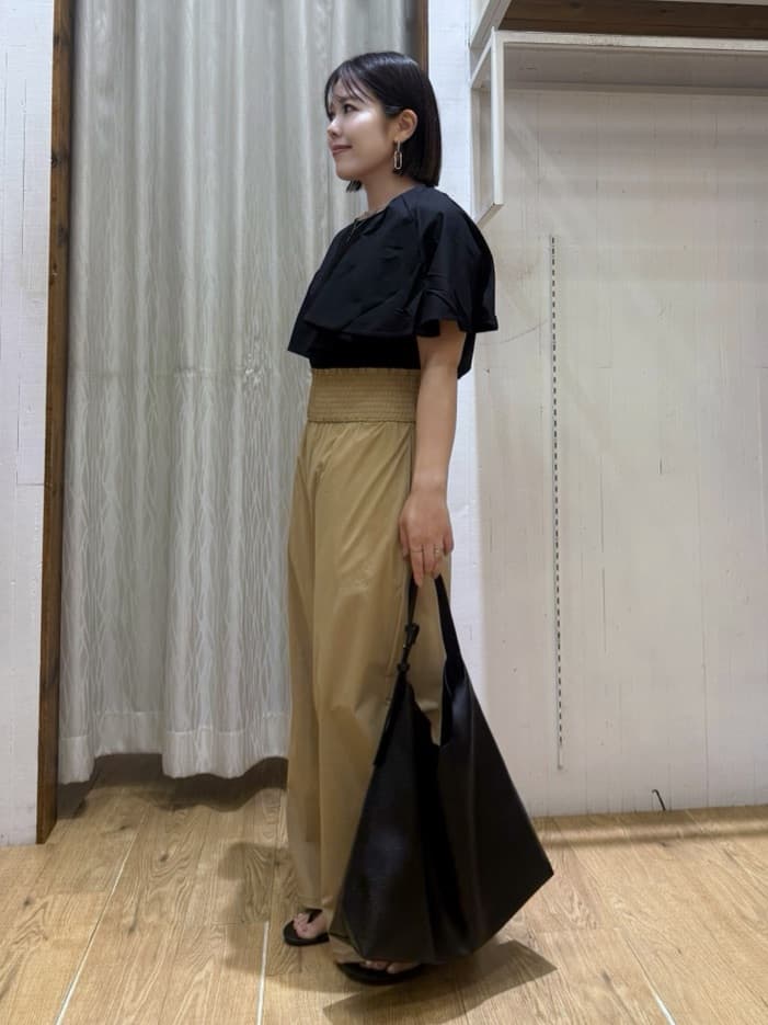 chさんの「THE SHOP TK｜アシメケープ風プルオーバー【接触冷感/洗濯機OK】」を使ったコーディネート