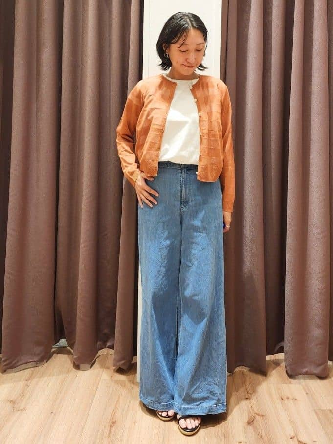さくさんの「grove｜シアーボーダーカーディガン」を使ったコーディネート
