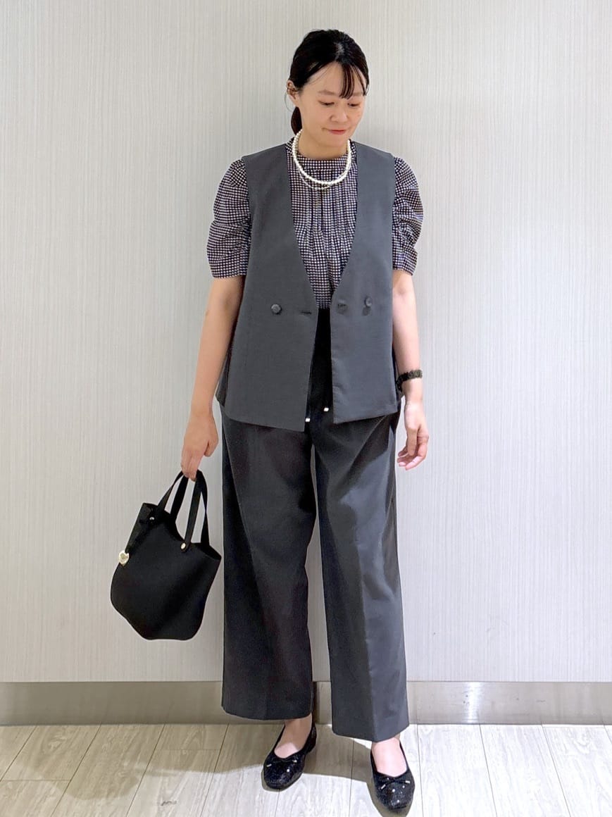 akariさんの「index｜ストレッチ2タックワイドパンツ【洗濯機洗い可／接触冷感／吸水速乾】」を使ったコーディネート