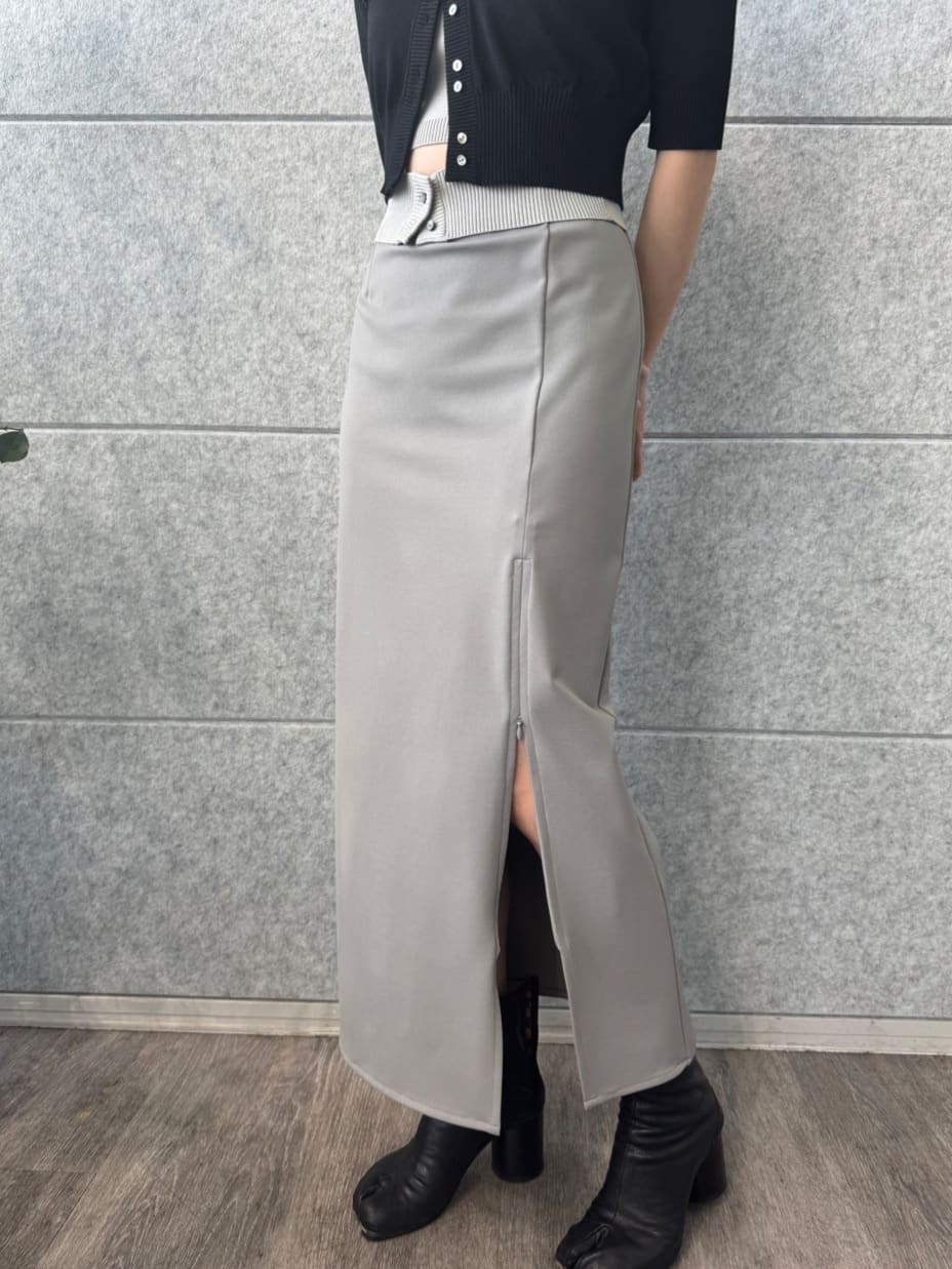 designer yukaさんの「CODE A｜design knit tank」を使ったコーディネート