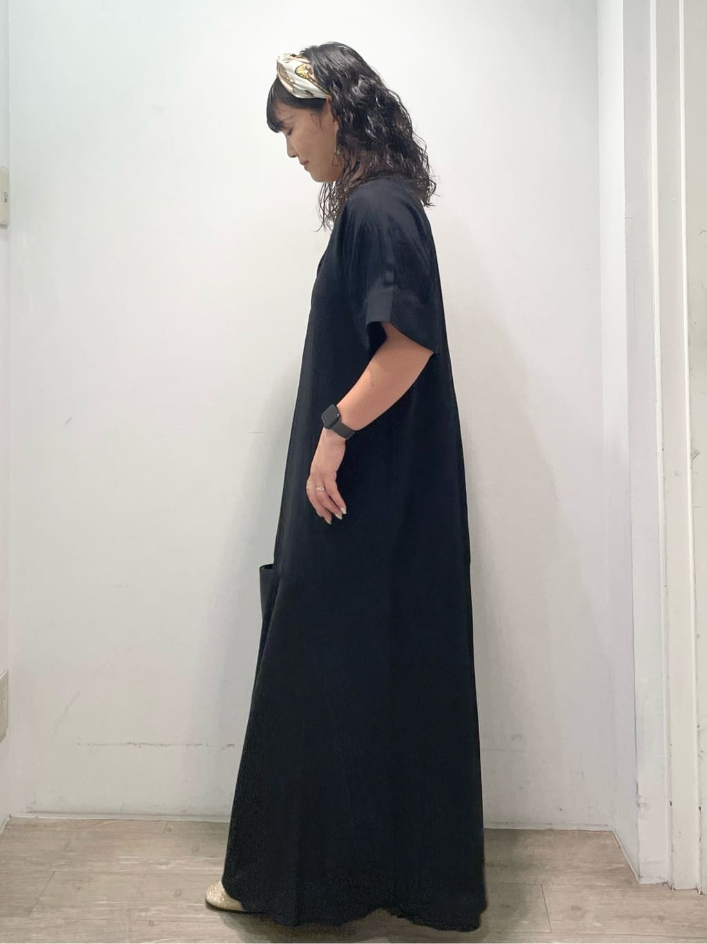 sumicaさんの「OPAQUE.CLIP｜レーヨン麻キーネックワンピース【洗える】」を使ったコーディネート