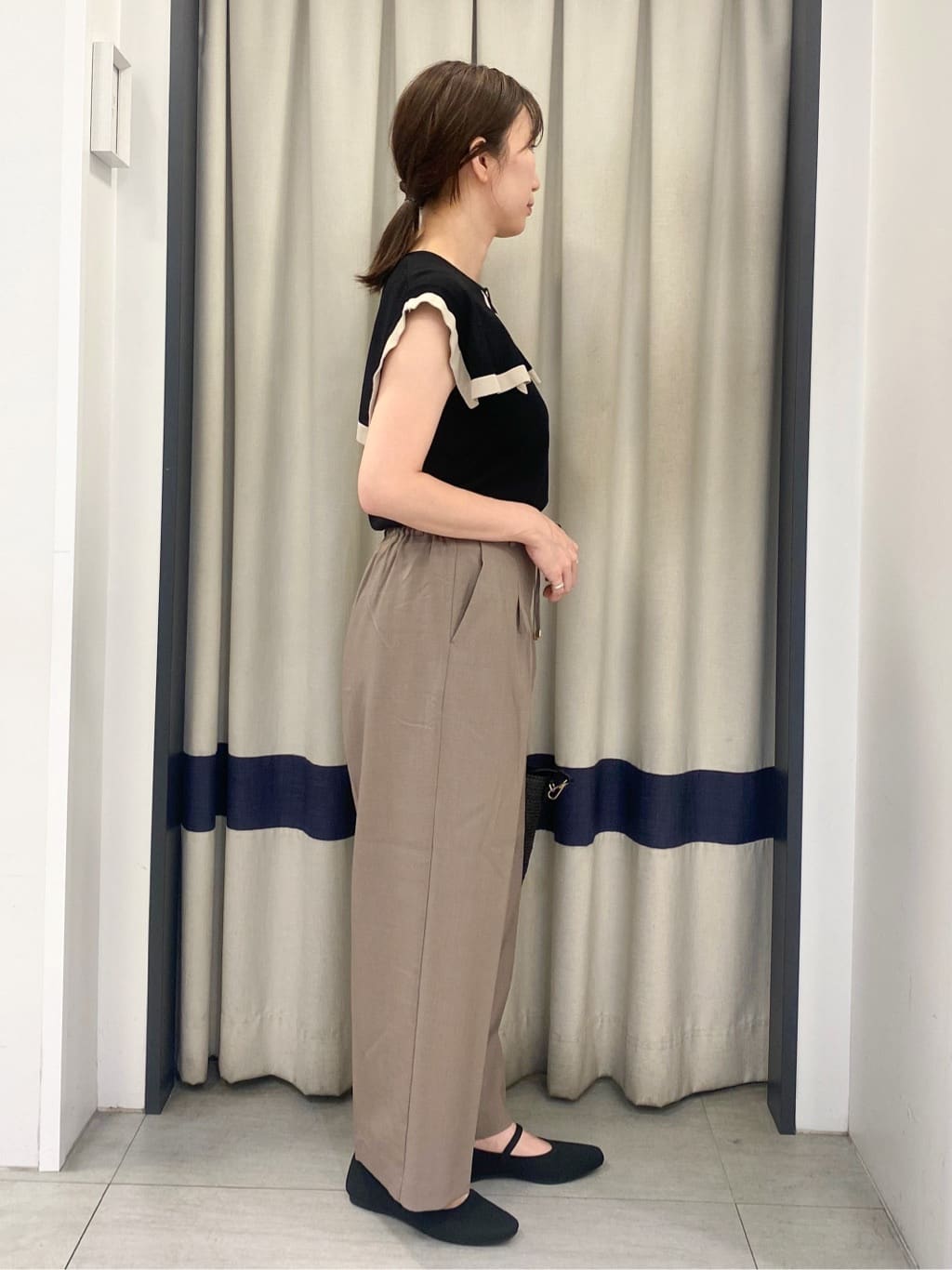eguchiさんの「grove｜【ひんやり/UVカット】大人の可愛さ　セーラーカラーニット」を使ったコーディネート