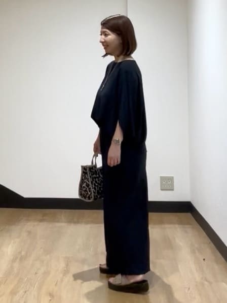 MIKIKOさんの「UNTITLED｜◆【セットアップ可/接触冷感/イージーケア/体型カバー】リラクミスト モモンガブラウス」を使ったコーディネート
