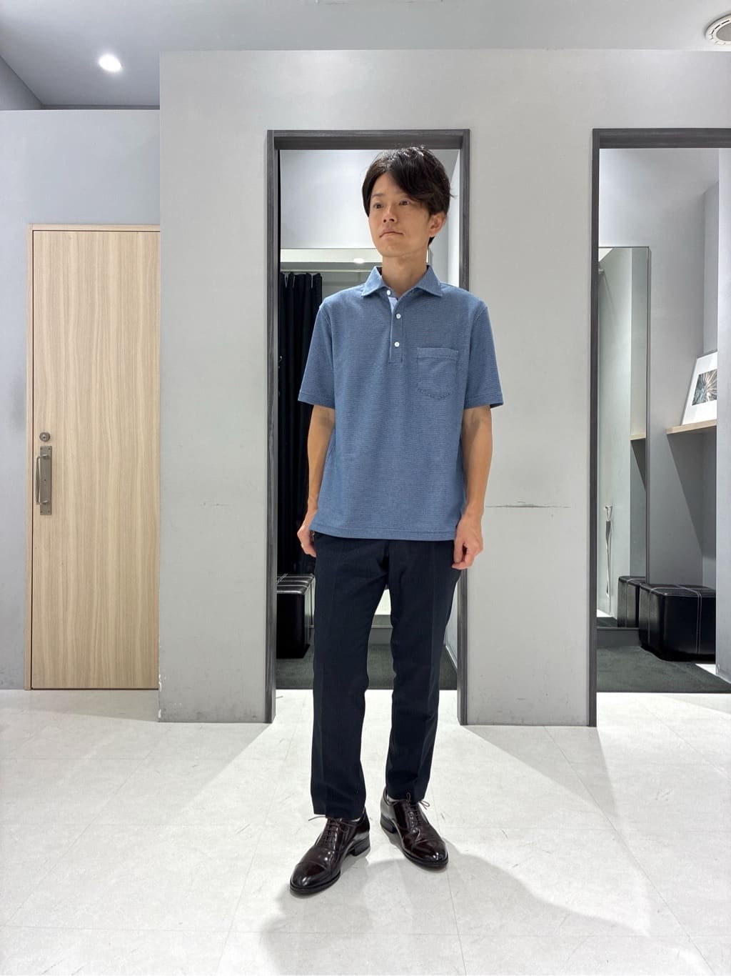 わいずみさんの「TAKEO KIKUCHI｜【抗菌防臭／9色5サイズ展開】ハニカムメランジ ポロシャツ」を使ったコーディネート