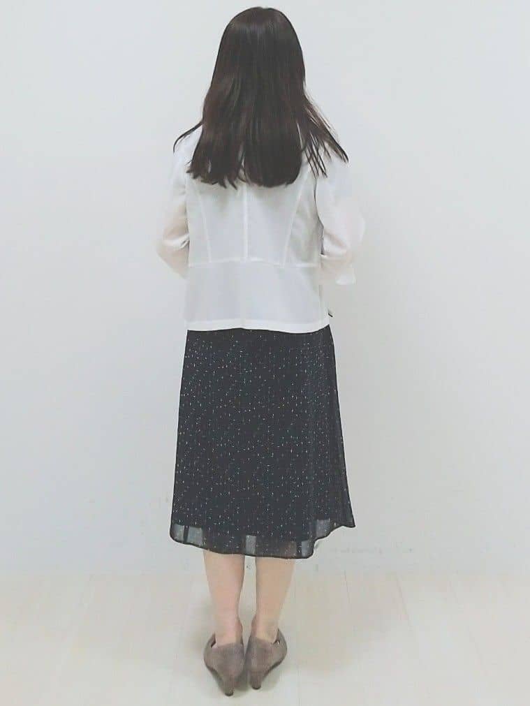 SANAさんの「Reflect｜【WEB先行カラーあり／マシンウォッシュ可／ナローベルト付き】オフボディツイードチェックワンピース」を使ったコーディネート
