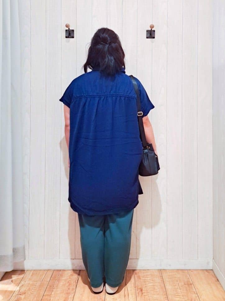 kotomiさんの「SHOO･LA･RUE｜【S-LL/体型カバー】さらりとしたタッチが心地よい バックギャザーブラウス」を使ったコーディネート