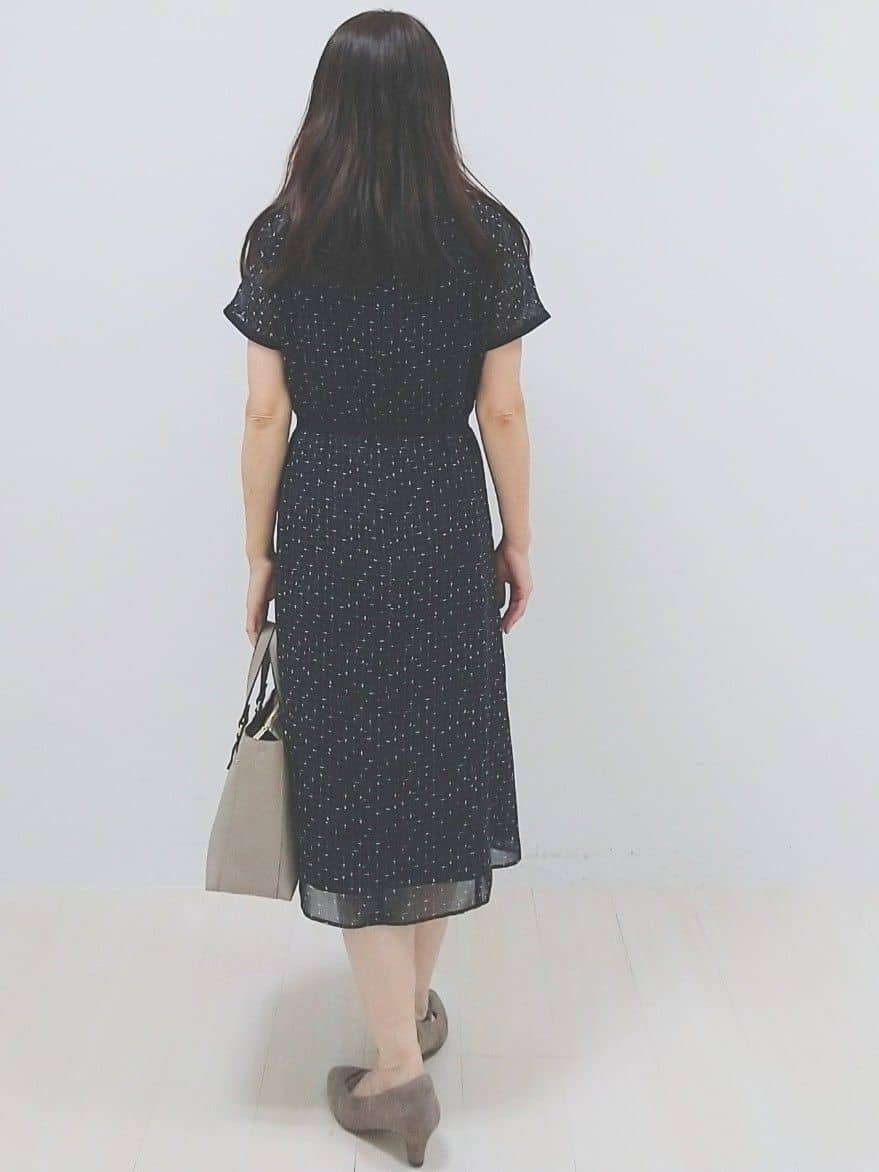 SANAさんの「Reflect｜【WEB先行カラーあり／マシンウォッシュ可／ナローベルト付き】オフボディツイードチェックワンピース」を使ったコーディネート