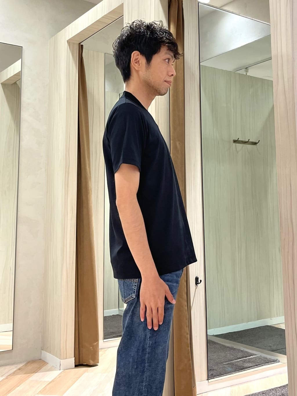 URAさんの「TAKEO KIKUCHI｜【COOL CITY WEAR】アーバンクール ジャケット /接触冷感・吸水速乾」を使ったコーディネート